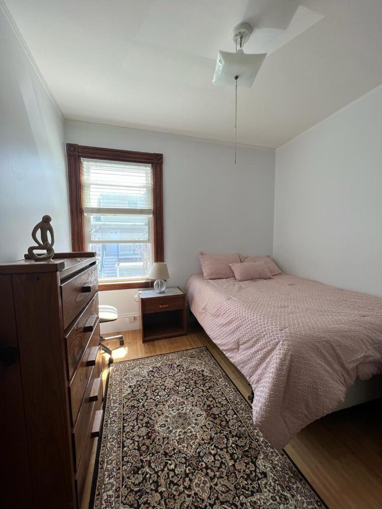 Private Room In A Grand House Boston Exterior photo